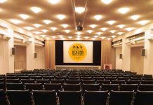 Alp-Con im Martin-Gropius-Bau, Kinosaal