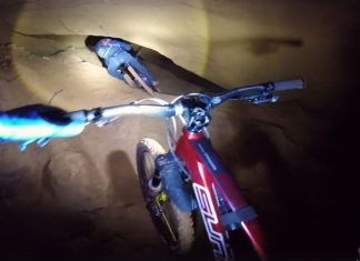 Kilian Bron Mountainbike in Höhle