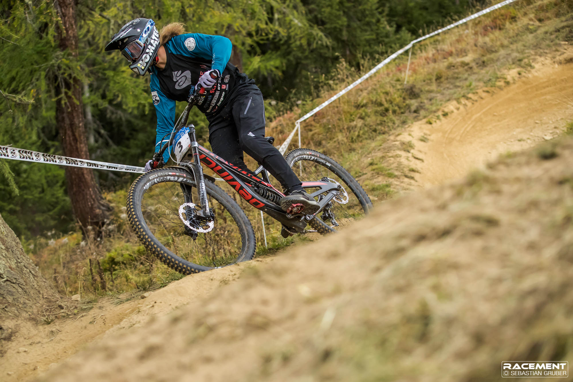 iXS Downhill Cup in Bellwald